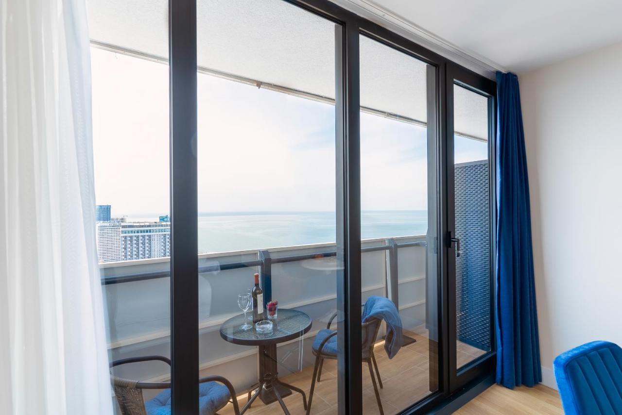 Batumi Orbi Blue Sky Apartments Exterior photo